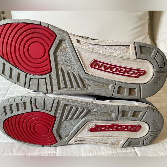 Air Jordan Boys Legacy 312 AT4040-001 Black Cement High Sneakers Size 6.5 Youth - Picture 13 of 14